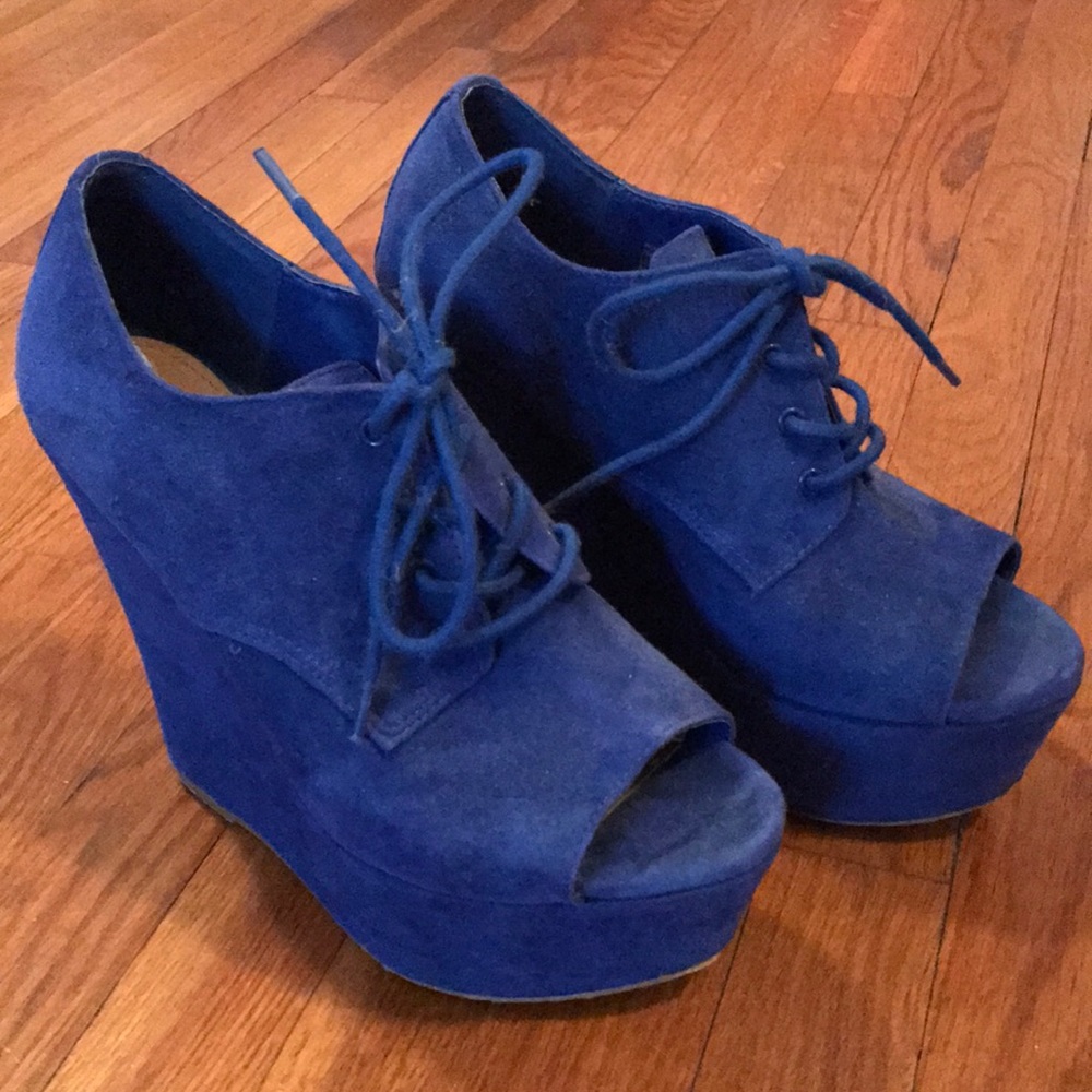 Steve Madden blue suede lace up wedges